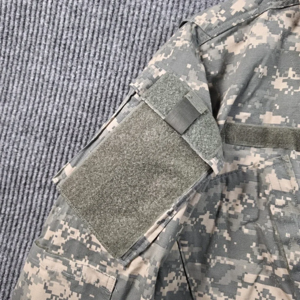 US Army Combat Uniform ACU Coat Medium Regular UCP Digital Camo Ripstop Jacket M